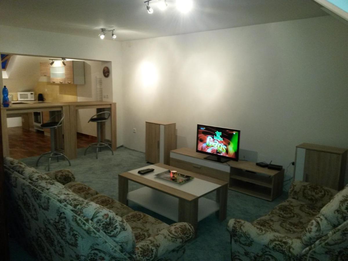 Villa Jakubov Malacky Bagian luar foto